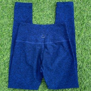 Beyond Yoga High Rise Leggings Full Length Size medium Heather Blue Activewear